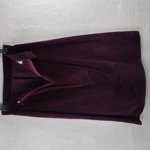 MJ Concepts In Sportswear Vintage Burgundy Velvet Zip Back Straight Midi Skirt - Picture 6 of 13